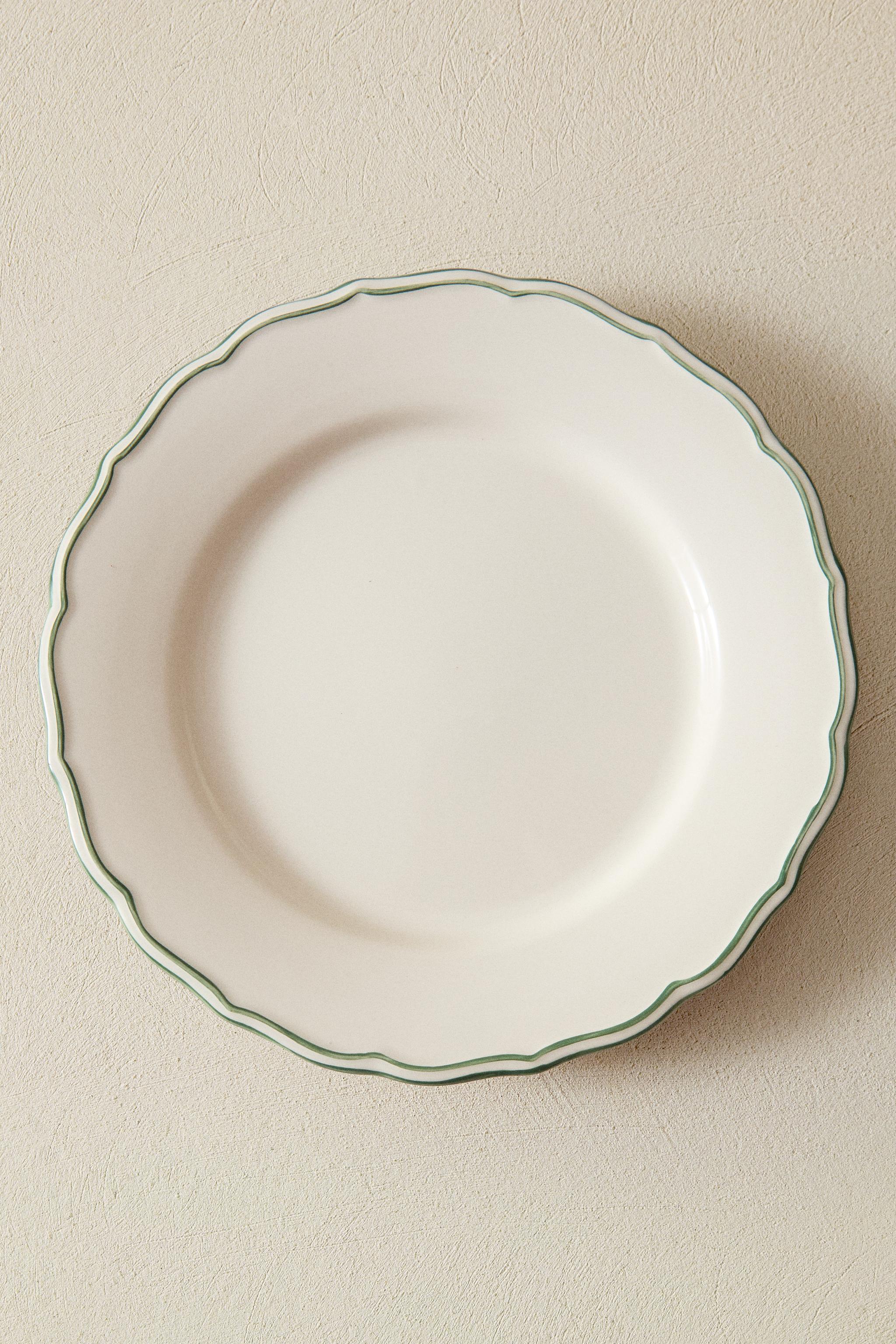 EARTHENWARE DINNER PLATE WITH CONTRASTING RIM
